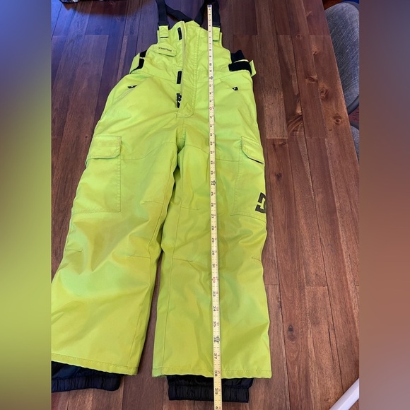 DC snow bibs - Picture 10 of 11